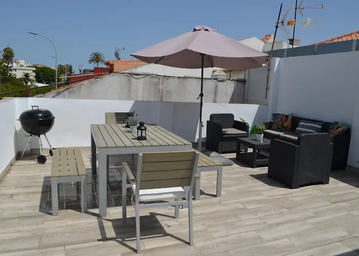 Pedregalejo House Apartamento *